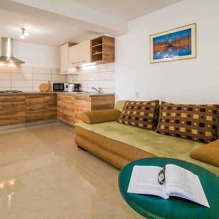 Holiday House Rosalia With Seaview And Swimming Pool Suzan Esterno foto